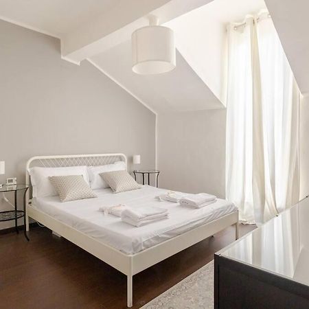 Apartamento Sky-View Flat In Milán Exterior foto