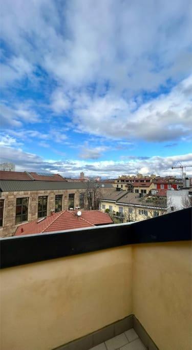 Apartamento Sky-View Flat In Milán Exterior foto