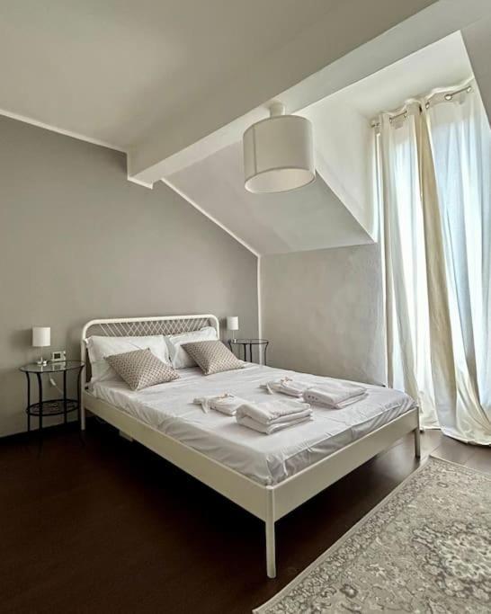 Apartamento Sky-View Flat In Milán Exterior foto